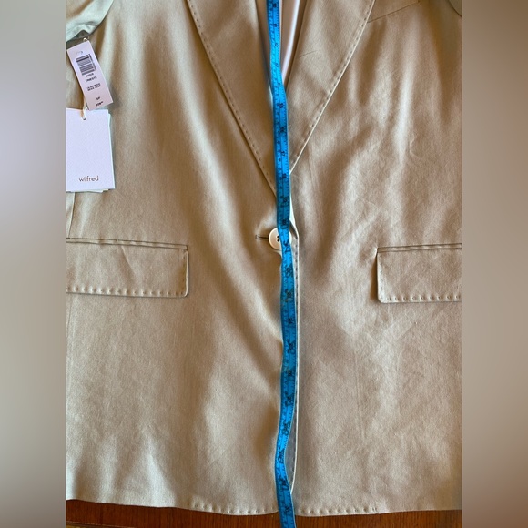 Aritzia Wilfred linen blazer - Picture 9 of 12